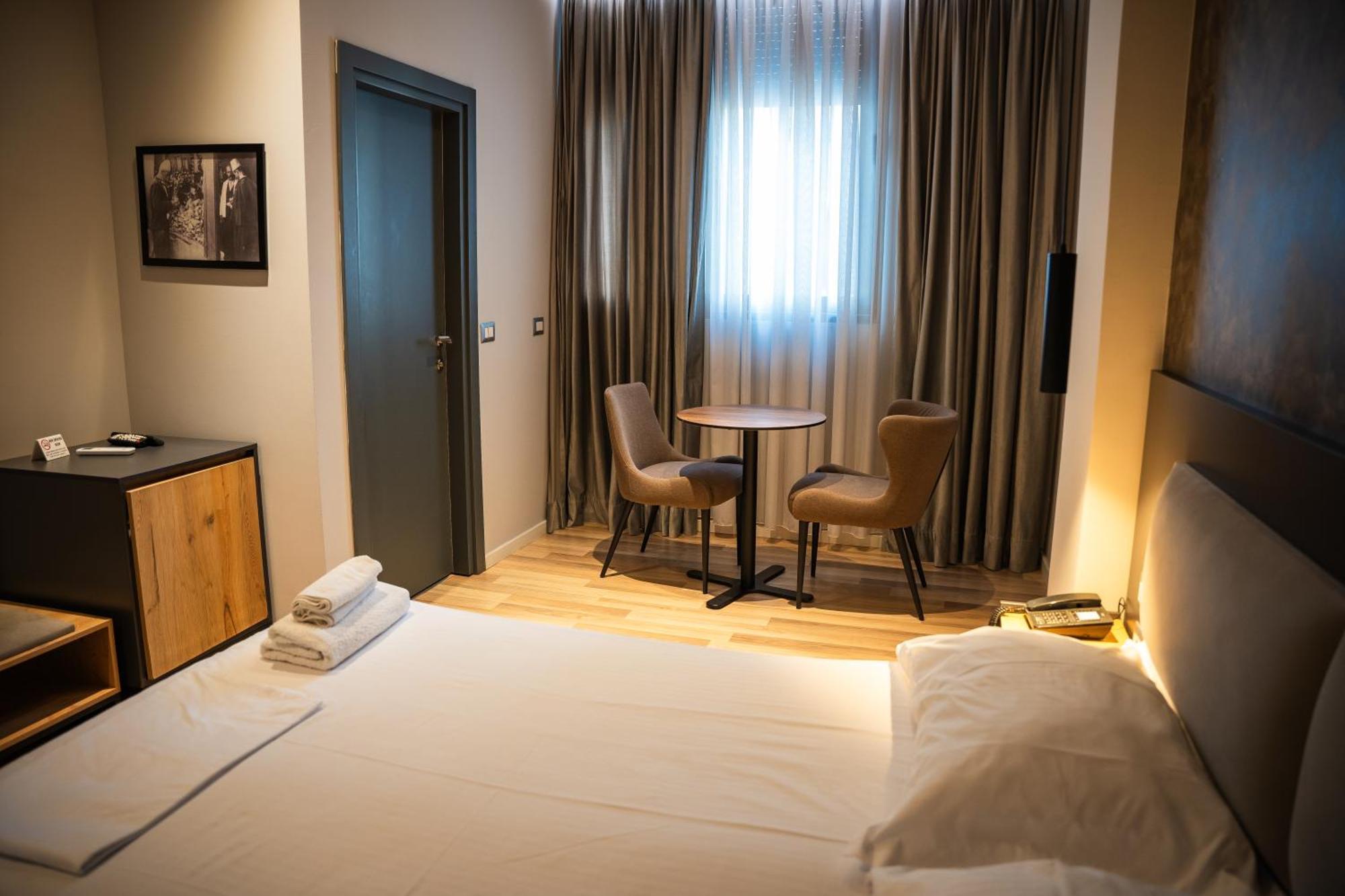 Center Boutique Hotel Tiranë Eksteriør bilde
