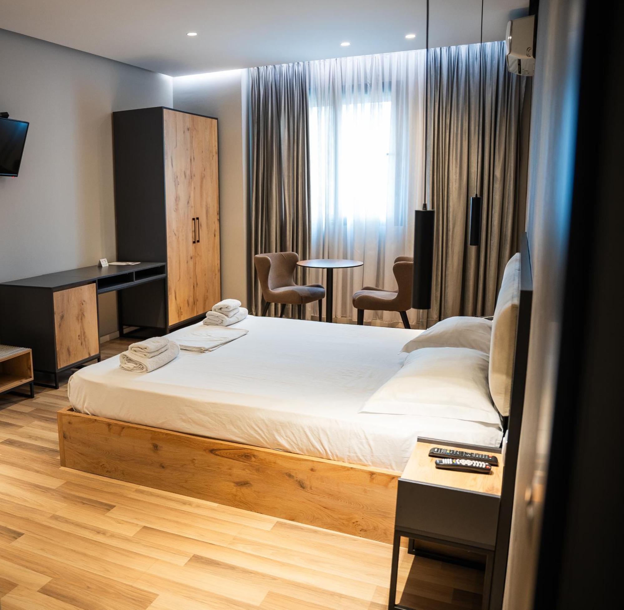 Center Boutique Hotel Tiranë Eksteriør bilde